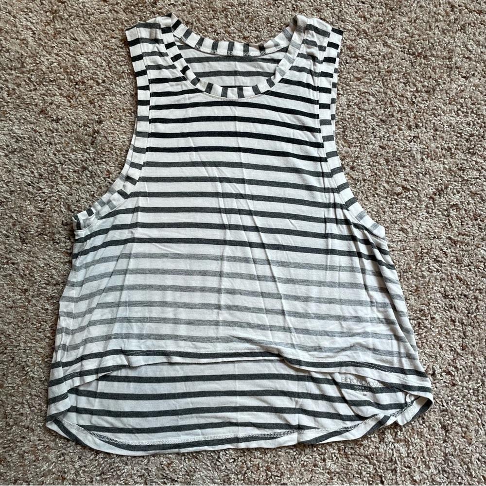 EUC Beyond Yoga Striped High Low Tank XS